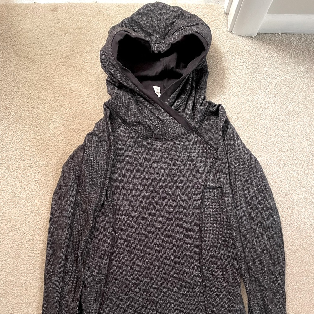 Lululemon herringbone pullover - Picture 1 of 5